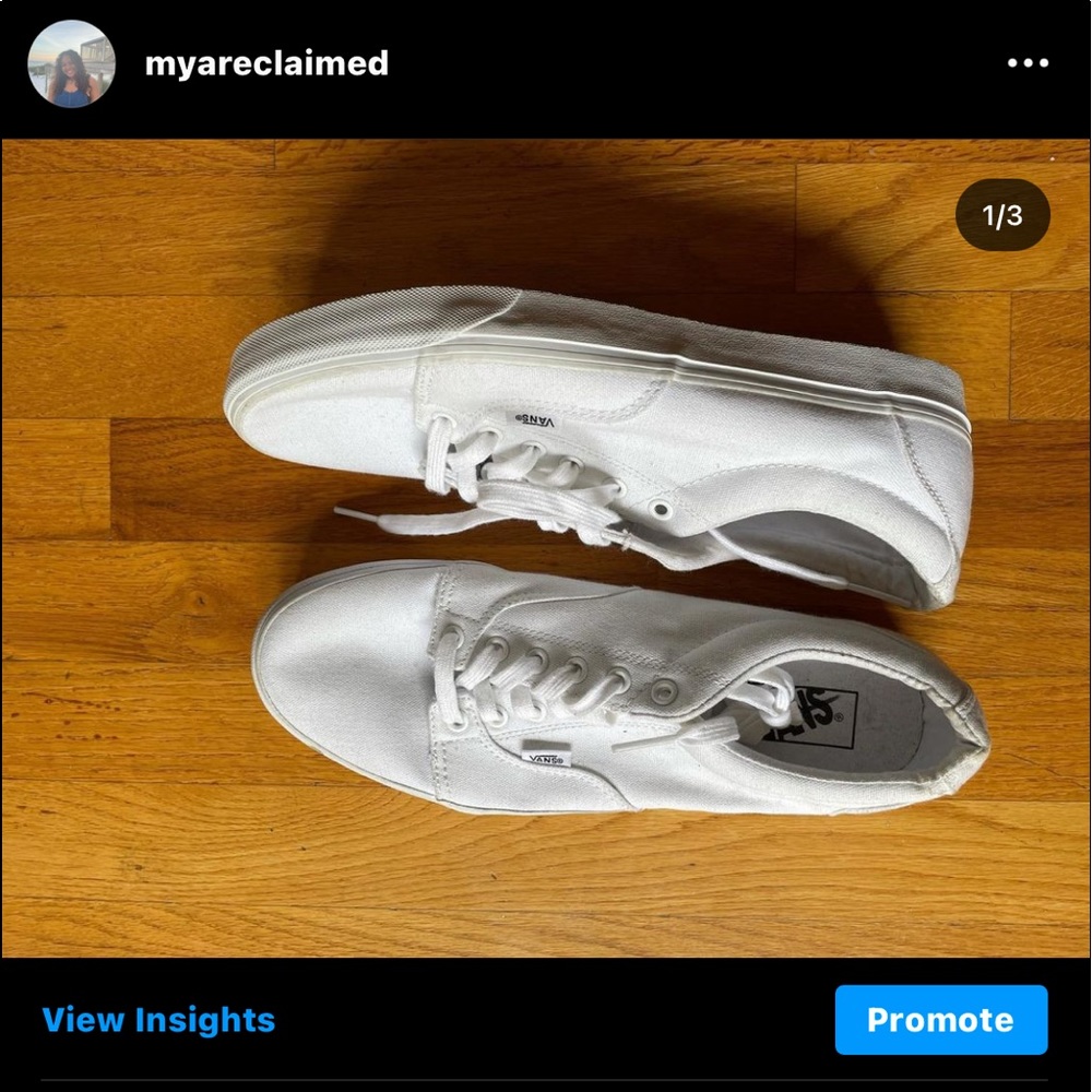 Men’s white low top Vans